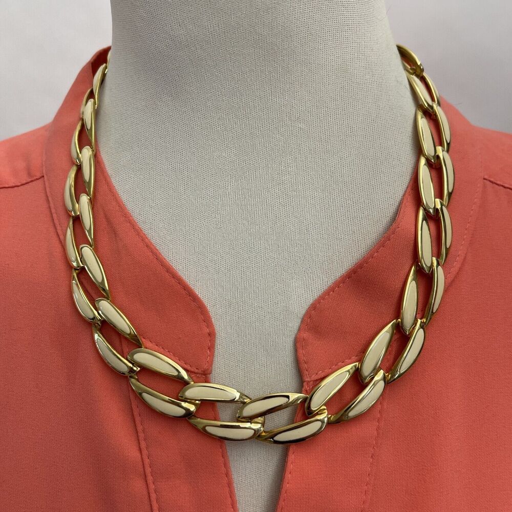 Napier Gold-tone Chain Links Cream Women's Fashion Necklace‎